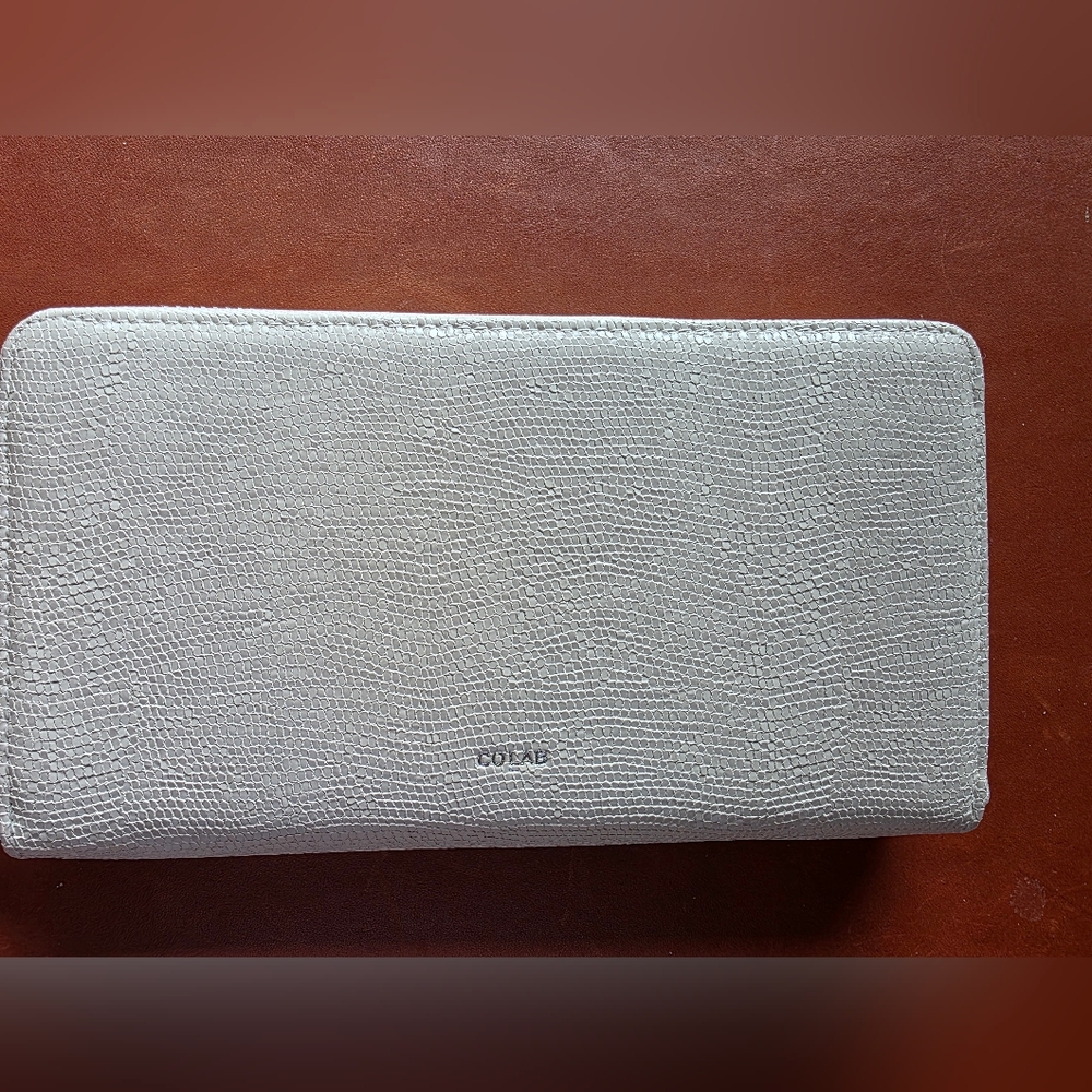 COACH Gray Textured Wallet